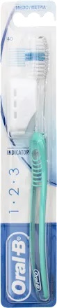 ORALB 123 INDICATOR SPAZZOLINO MANUALE SETOLE 35 MEDIE 2 PEZZI - farmaster.it